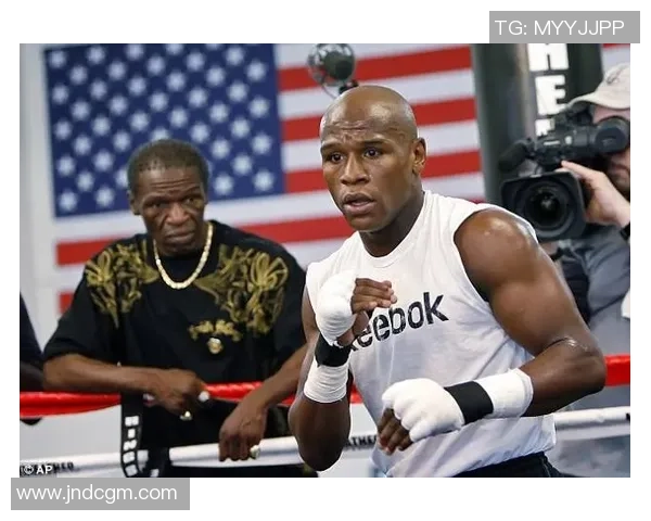 播求挑战梅威瑟拳坛传奇对决引发全球关注与热议