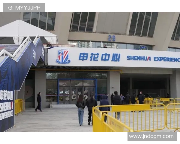 申花与长春激战正酣比赛结果揭晓引发球迷热议